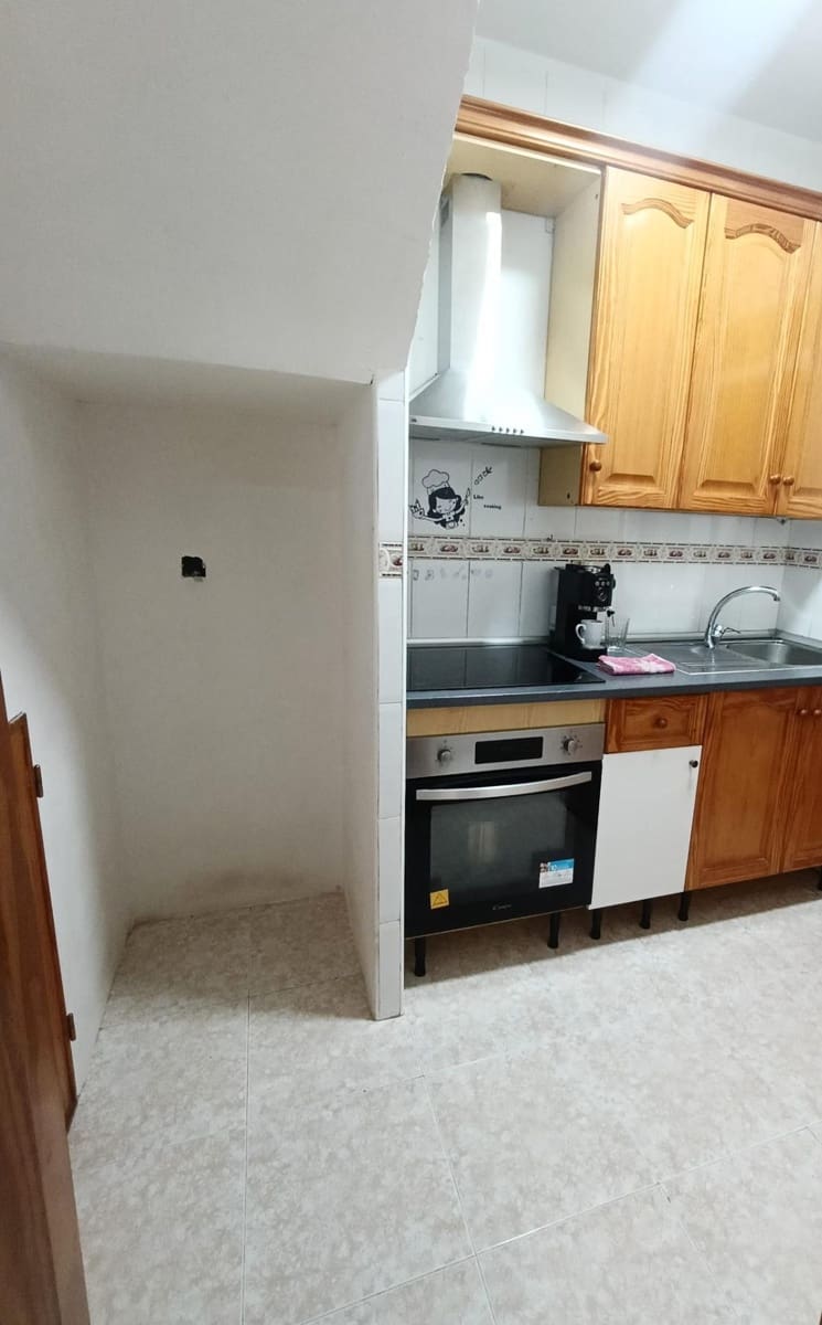 4 sovrum Radhus till salu i Torrevieja med pool - 187 900 € (Ref: 9831370)