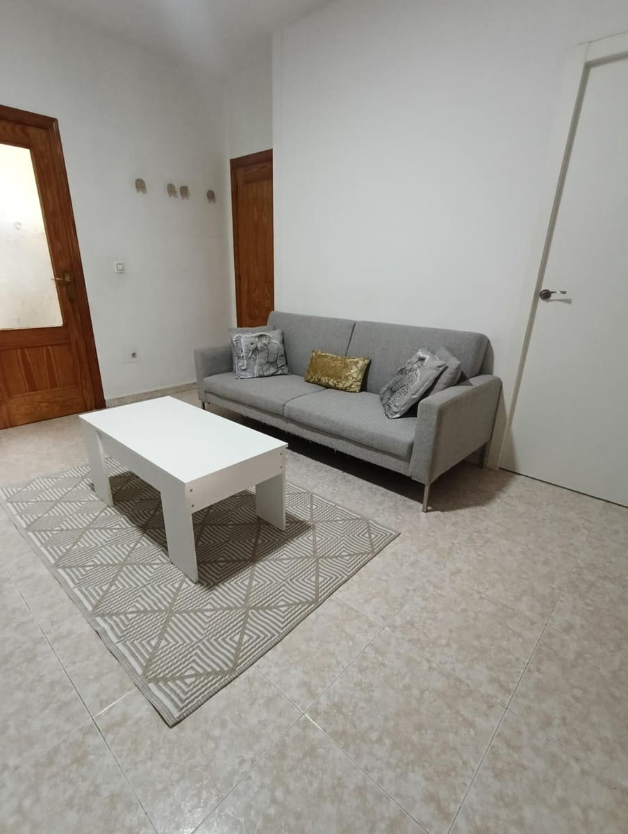 4 sovrum Radhus till salu i Torrevieja med pool - 187 900 € (Ref: 9831370)