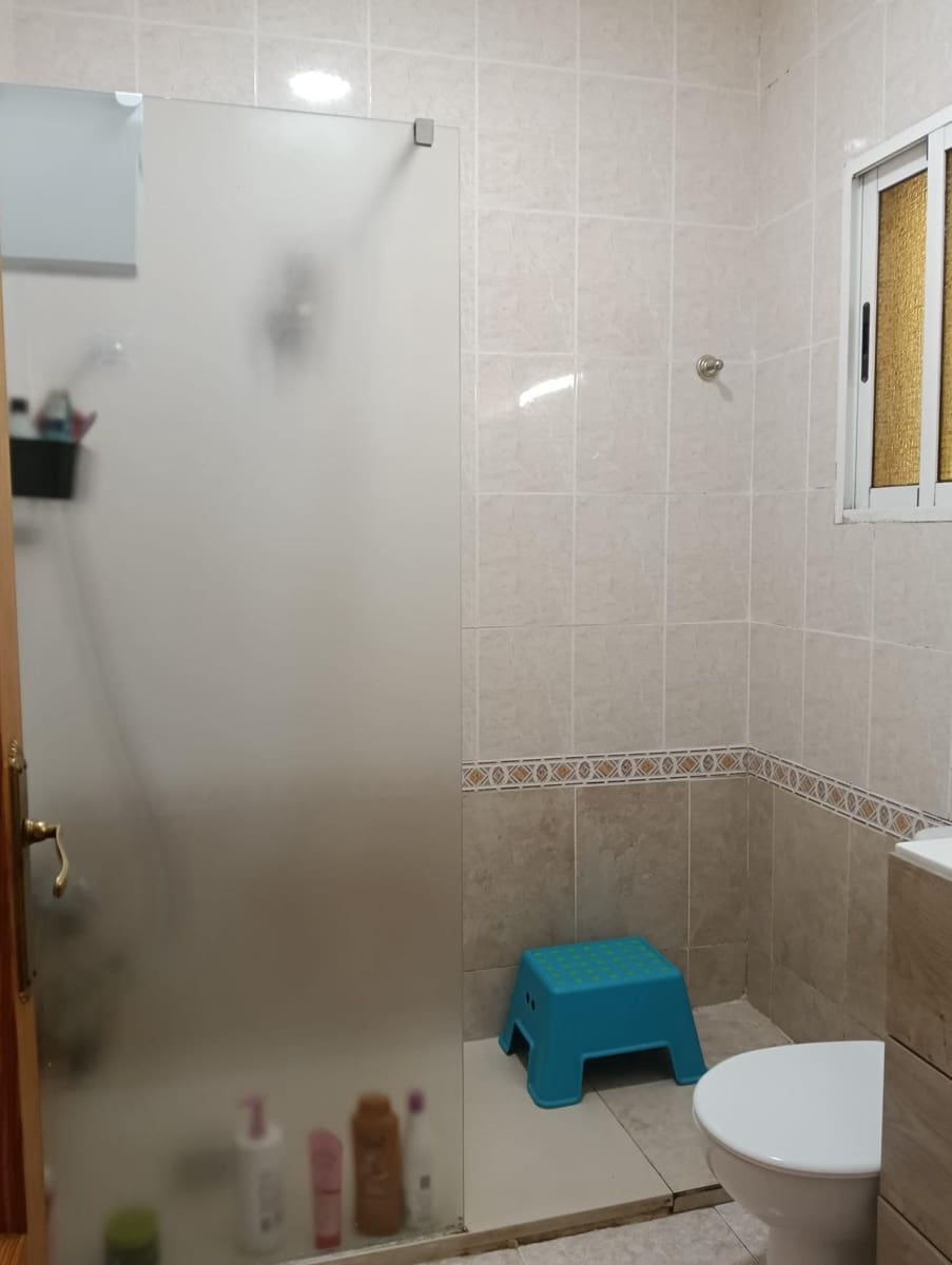 4 sovrum Radhus till salu i Torrevieja med pool - 187 900 € (Ref: 9831370)