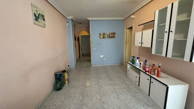 2 slaapkamer Appartement te koop in Torrevieja - € 119.900 (Ref: 9831378)