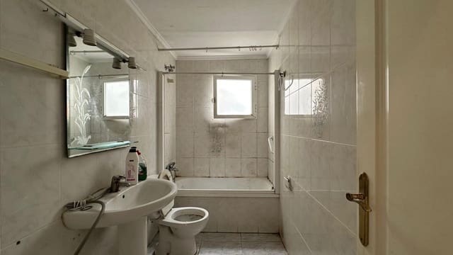 2 slaapkamer Appartement te koop in Torrevieja - € 119.900 (Ref: 9831378)