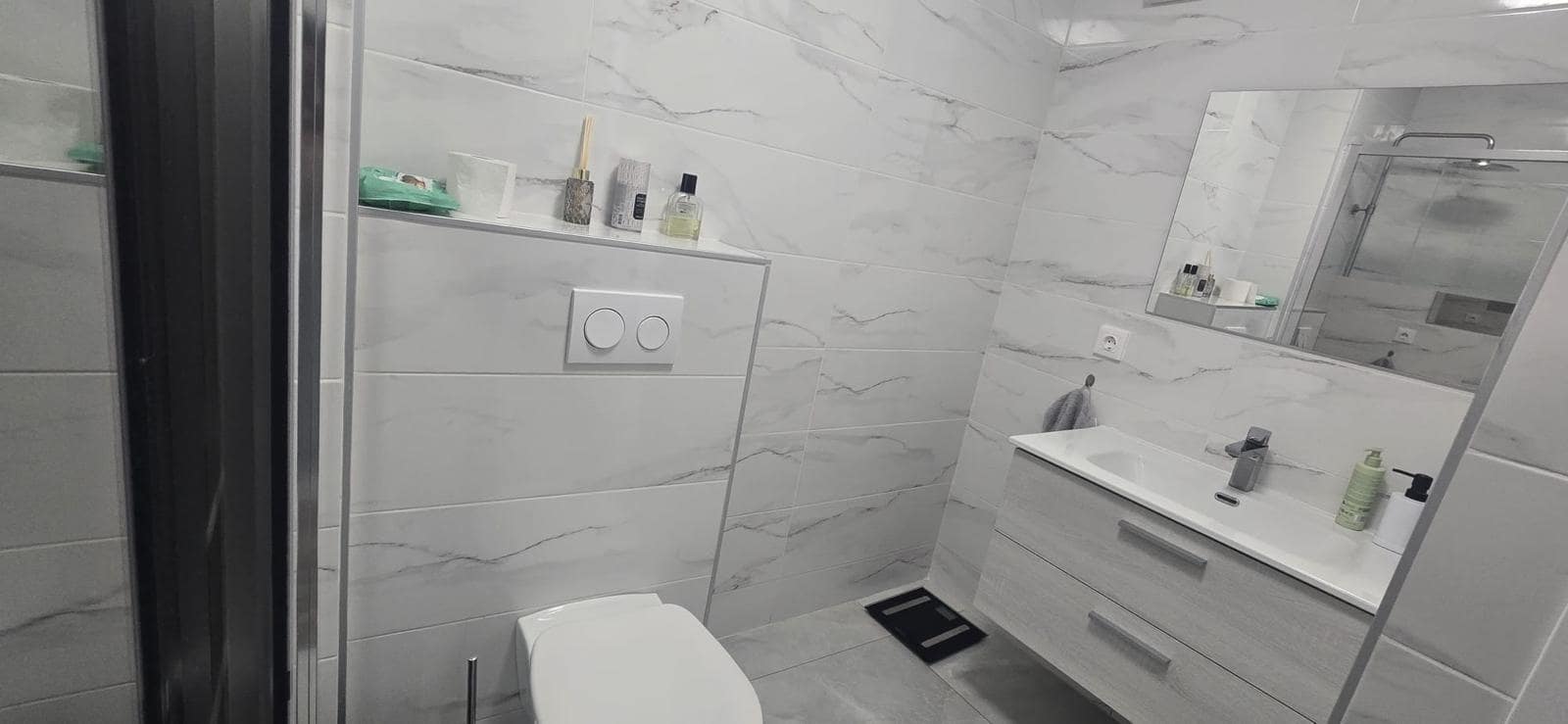 3 slaapkamer Appartement te koop in Torrevieja met zwembad - € 249.900 (Ref: 9831381)