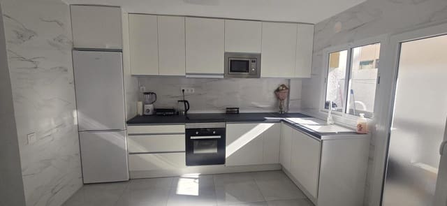 3 slaapkamer Appartement te koop in Torrevieja met zwembad - € 249.900 (Ref: 9831381)