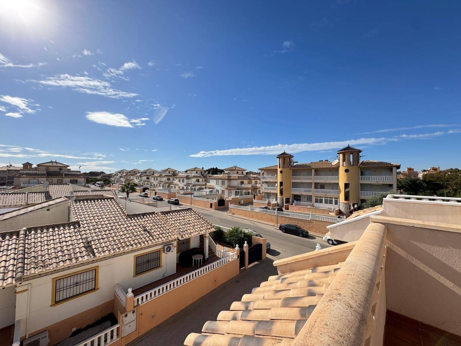 2 soveværelse Rækkehus til salg i Orihuela Costa med swimmingpool - € 219.900 (Ref: 9831413)