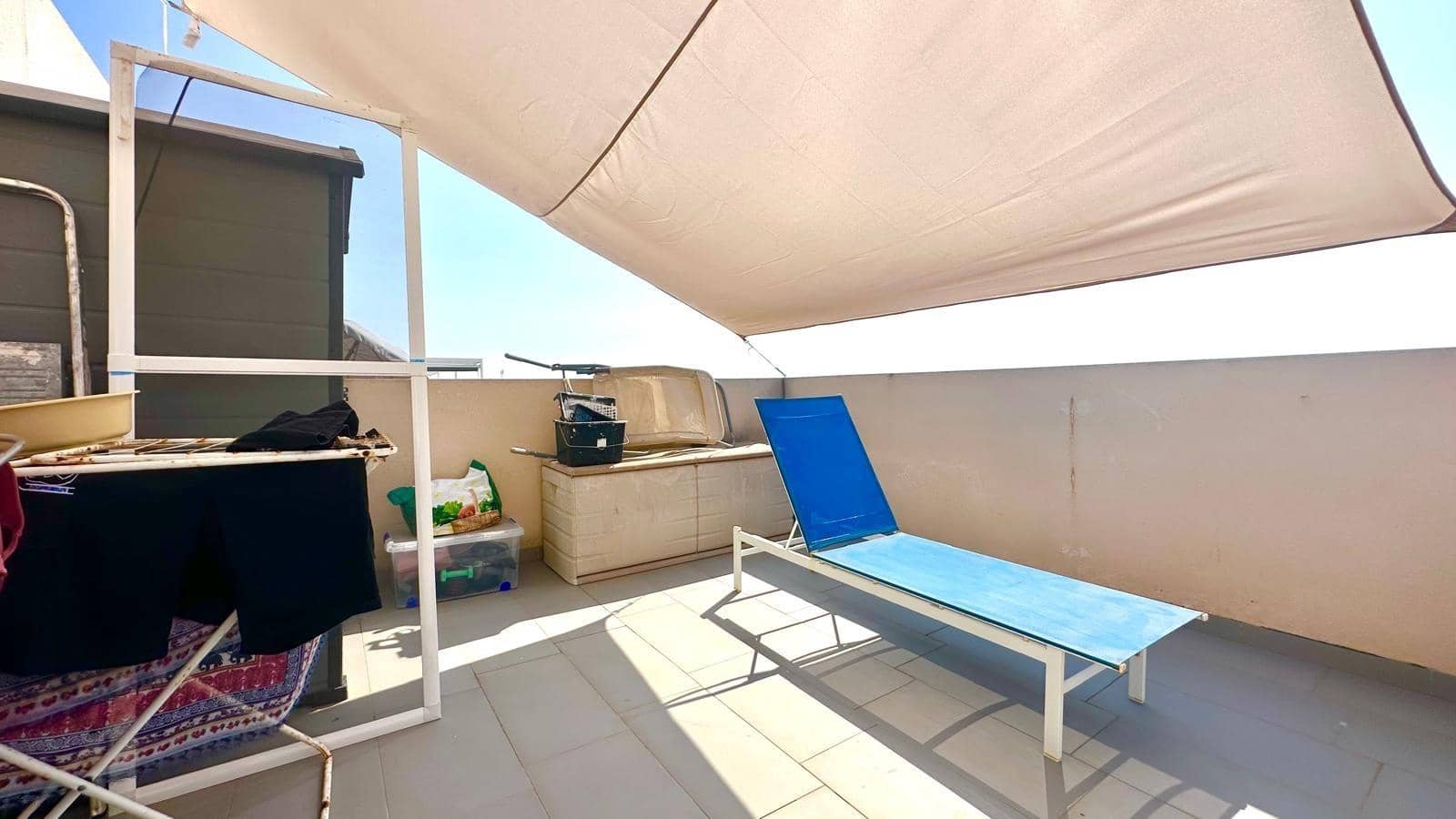 2 bedroom Terraced Villa for sale in Torrevieja with pool - € 274,900 (Ref: 9831425)