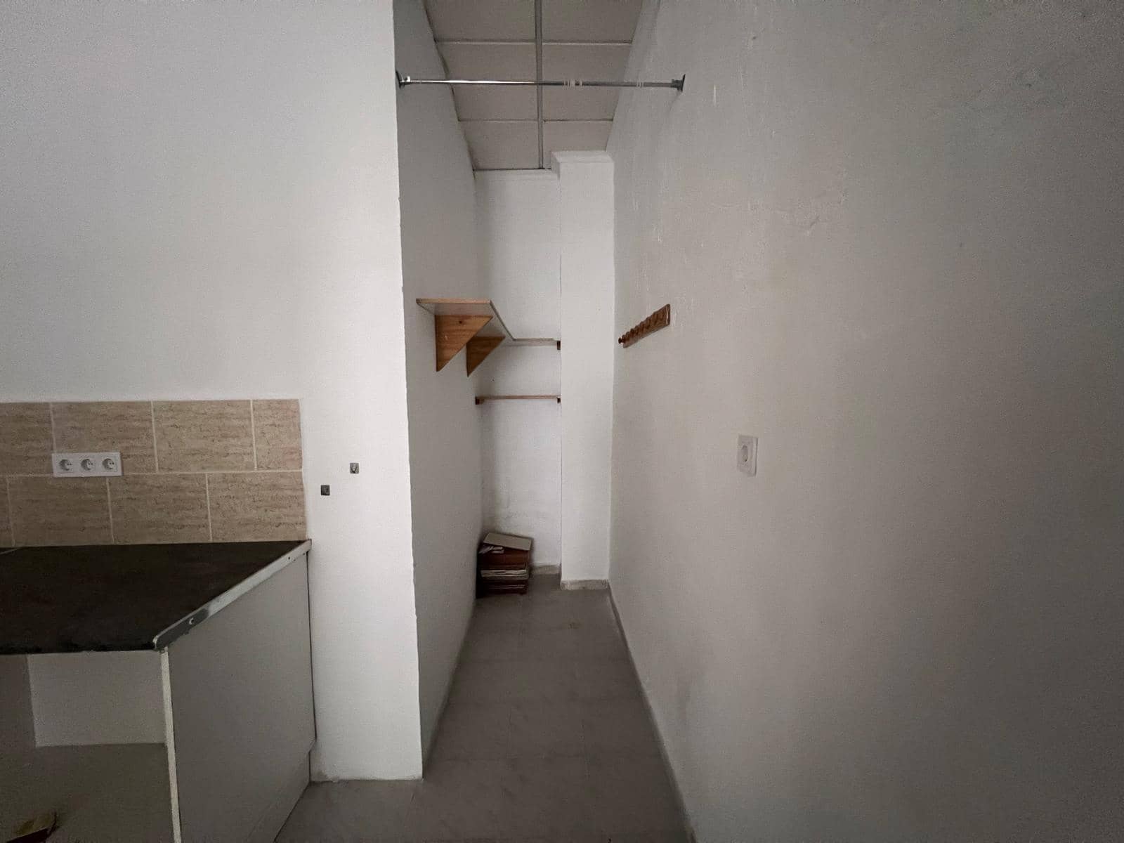 Local Comercial en Torrevieja en venta - 134.900 € (Ref: 9831427)