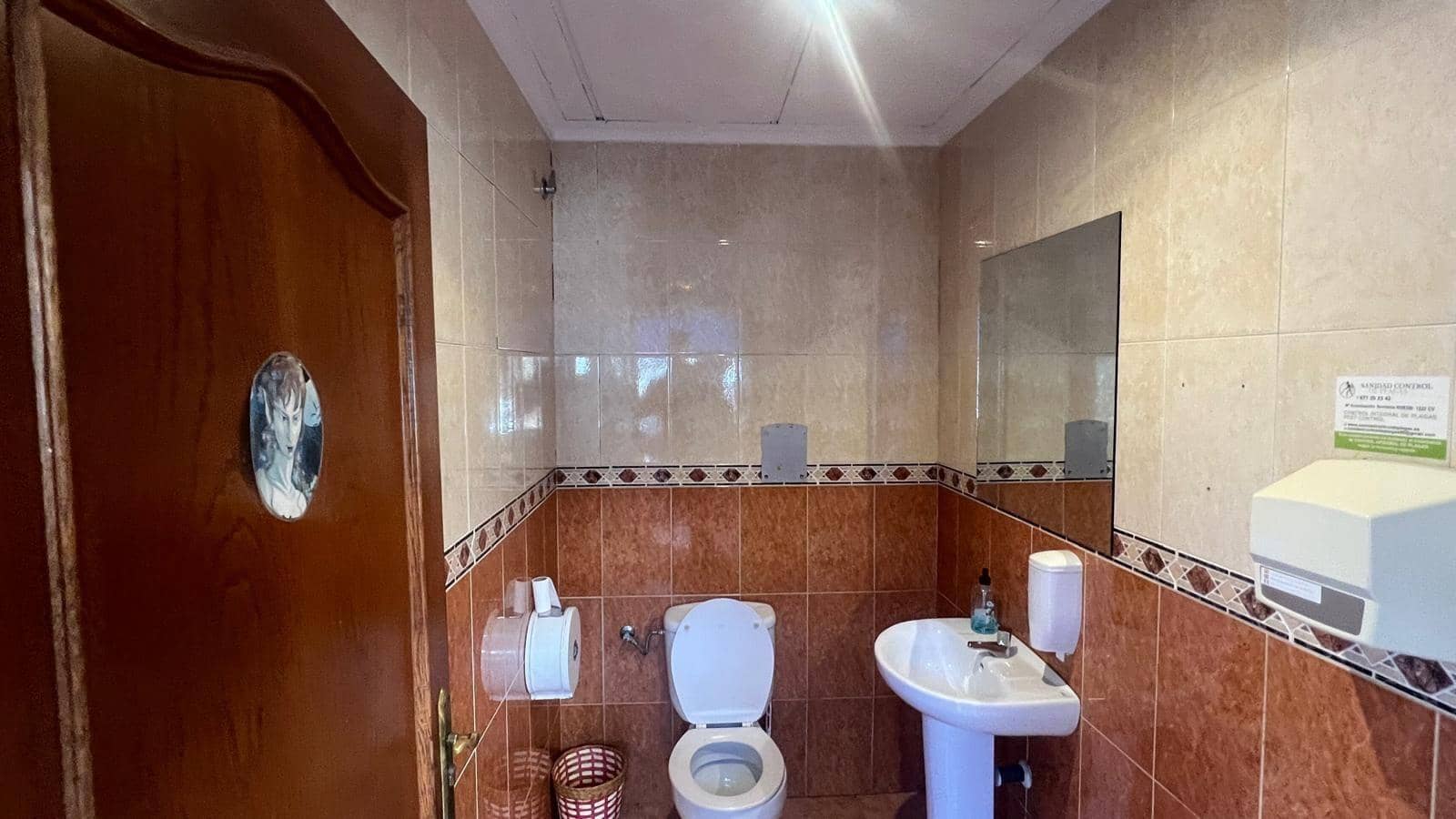 Komercyjne na sprzedaż w Torrevieja - 179 900 € (Ref: 9831428)