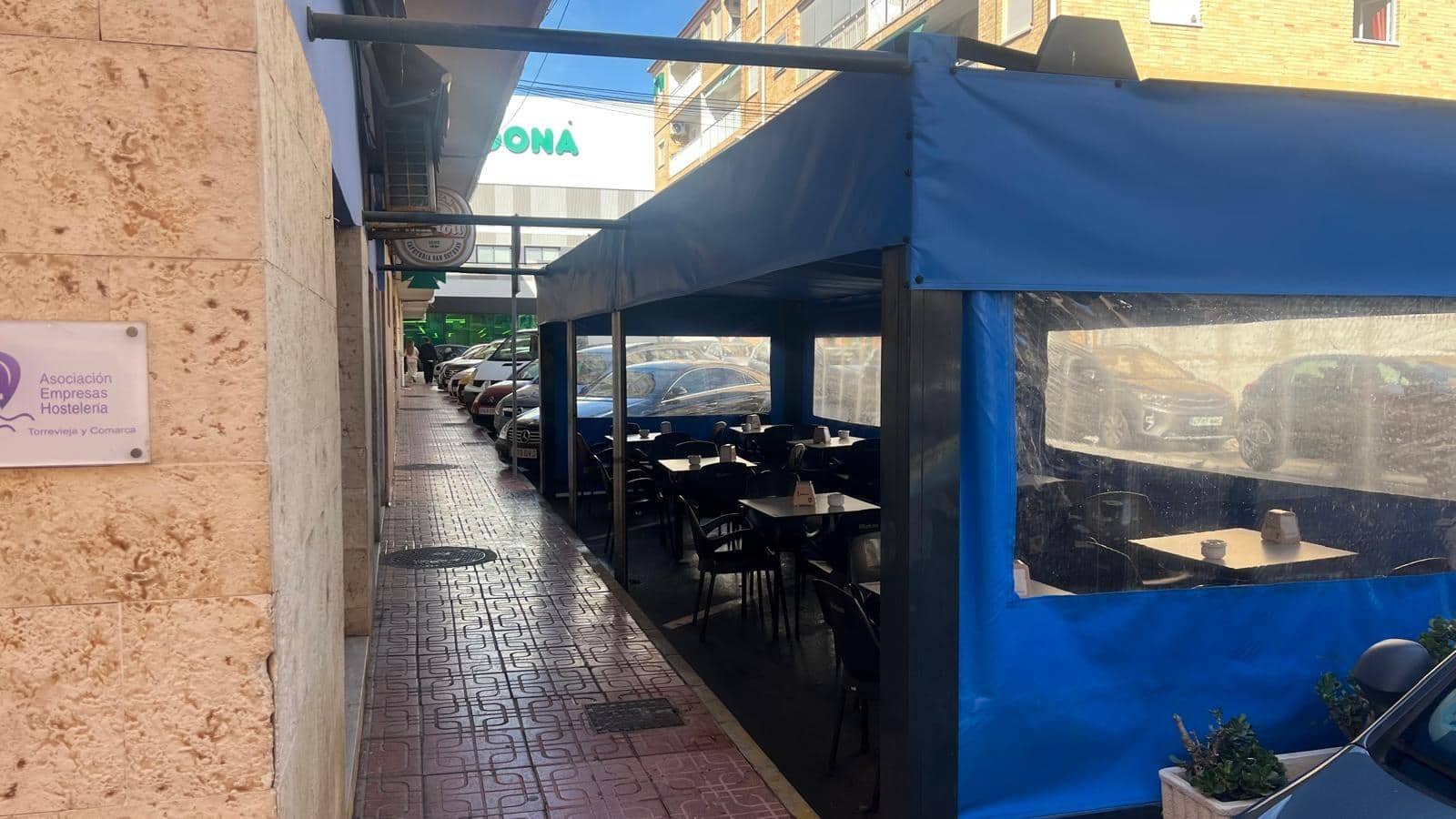 Komercyjne na sprzedaż w Torrevieja - 179 900 € (Ref: 9831428)