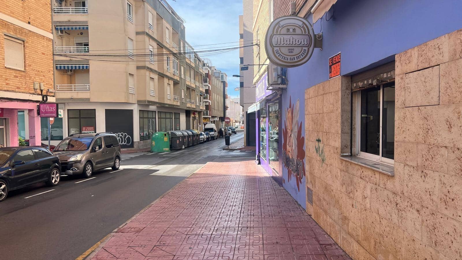 Komercyjne na sprzedaż w Torrevieja - 179 900 € (Ref: 9831428)