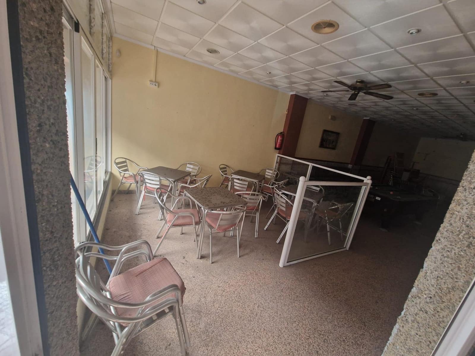 Local Comercial en Torrevieja en venta - 129.900 € (Ref: 9831452)
