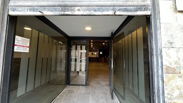 Kommersiell till salu i Torrevieja - 419 900 € (Ref: 9831456)