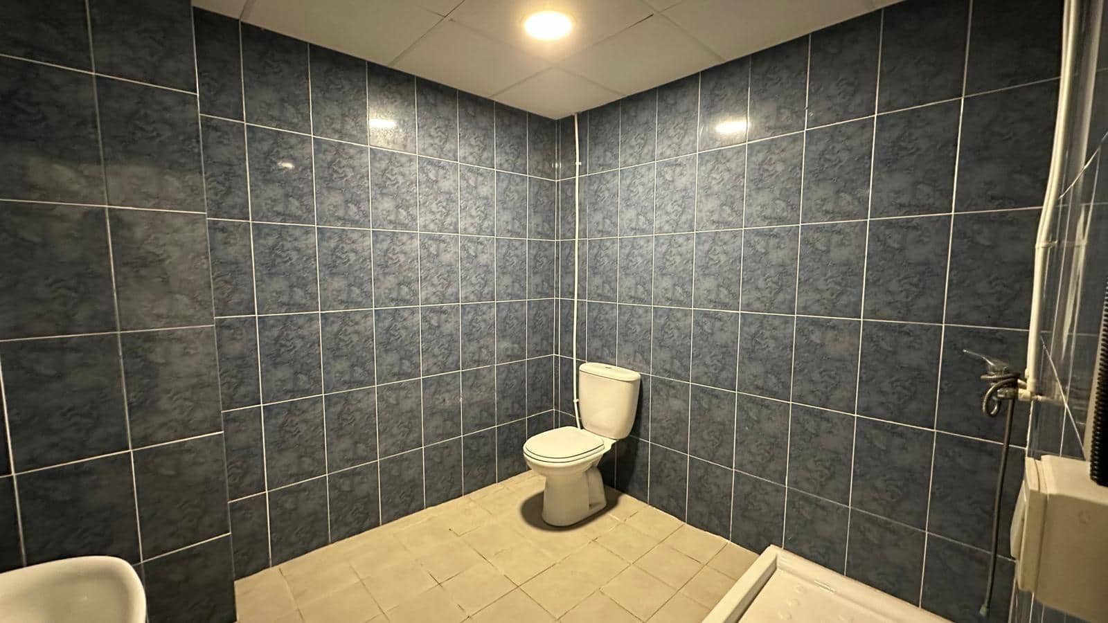 Kommersiell till salu i Torrevieja - 419 900 € (Ref: 9831456)
