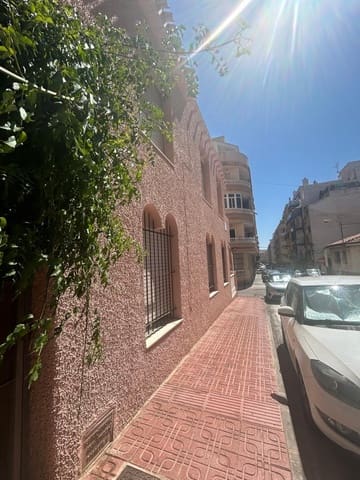 3 soveværelse Rækkehus til salg i Torrevieja - € 229.900 (Ref: 9831508)