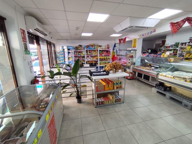 4 soverom Kommersiell til salgs i Torrevieja - € 249 900 (Ref: 9831510)