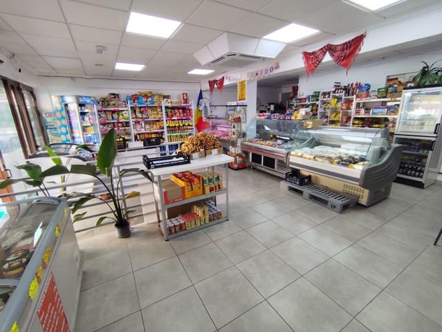 4 soverom Kommersiell til salgs i Torrevieja - € 249 900 (Ref: 9831510)