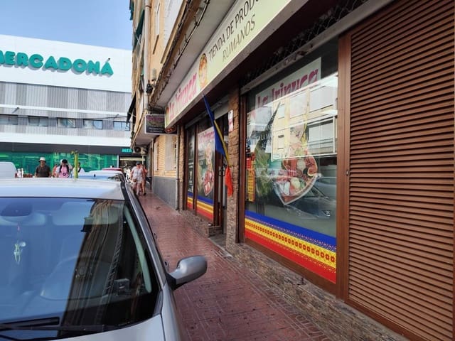 4 quarto Comercial para venda em Torrevieja - 249 900 € (Ref: 9831511)
