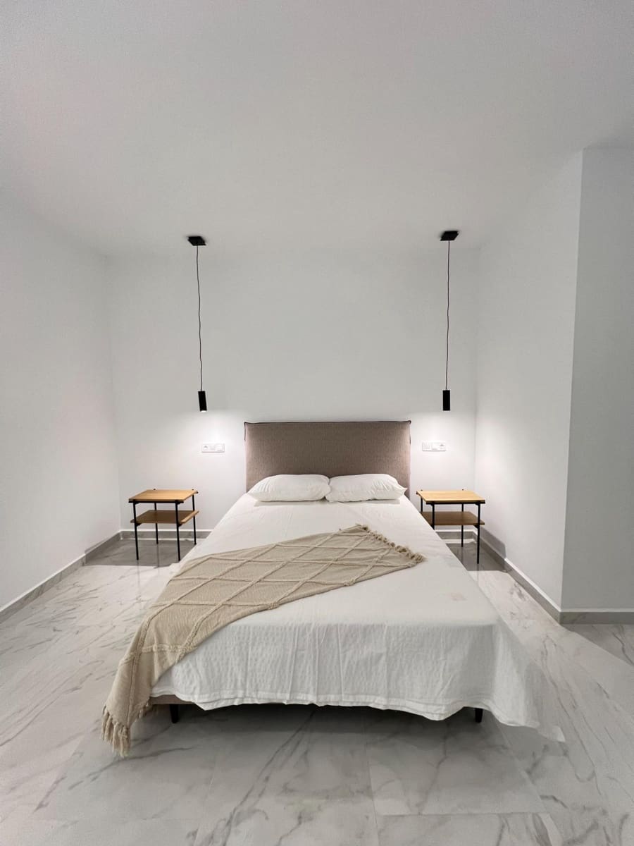 2 Zimmer Apartment zu verkaufen in Torrevieja - 269.000 € (Ref: 9831512)