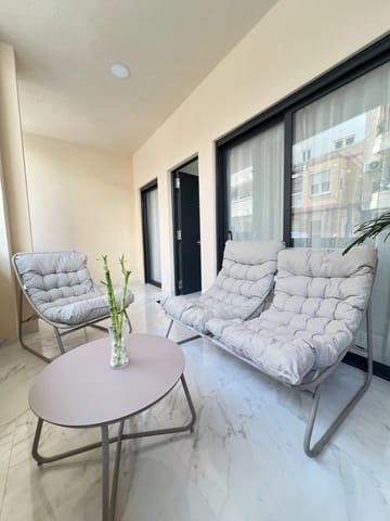 2 Zimmer Apartment zu verkaufen in Torrevieja - 269.000 € (Ref: 9831512)