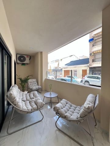 2 Zimmer Apartment zu verkaufen in Torrevieja - 269.000 € (Ref: 9831512)