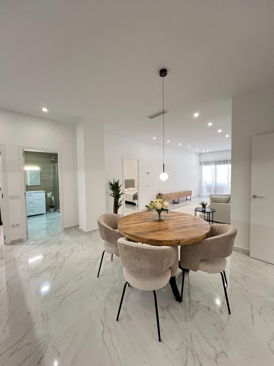 2 Zimmer Apartment zu verkaufen in Torrevieja - 269.000 € (Ref: 9831512)
