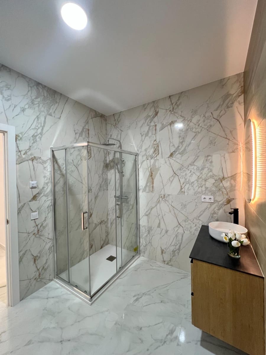 2 Zimmer Apartment zu verkaufen in Torrevieja - 269.000 € (Ref: 9831512)