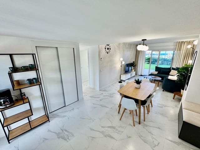 2 slaapkamer Appartement te koop in Torrevieja met zwembad - € 480.000 (Ref: 9831522)