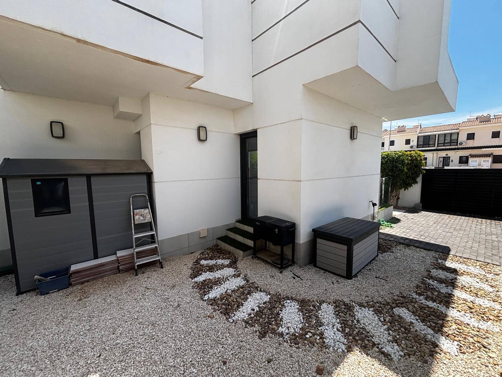 4 makuuhuone Huvila myytävänä paikassa Ciudad Quesada mukana uima-altaan - 549 000 € (Ref: 9846231)