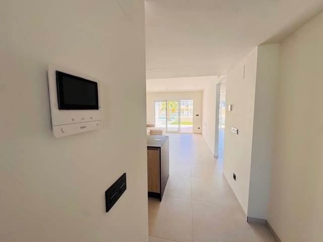 2 quarto Apartamento para venda em El Raso, Guardamar del Segura com piscina garagem - 287 000 € (Ref: 9847600)