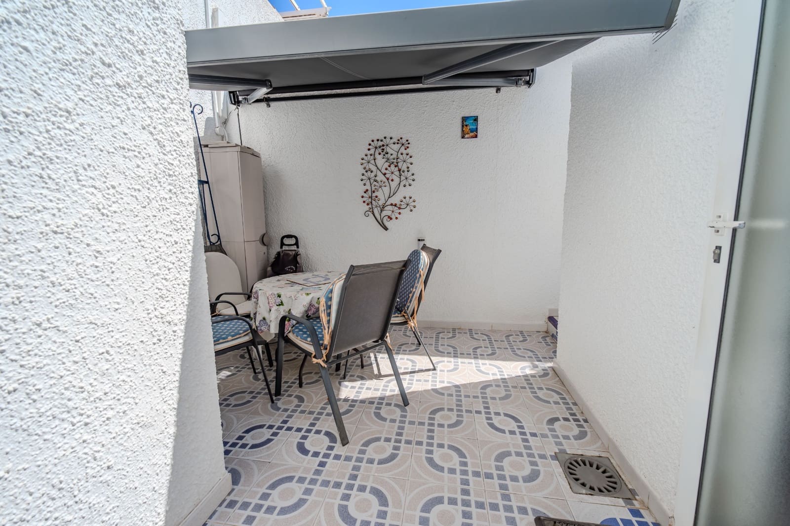 2 slaapkamer Halfvrijstaande villa te koop in Ciudad Quesada met zwembad - € 225.000 (Ref: 9847601)