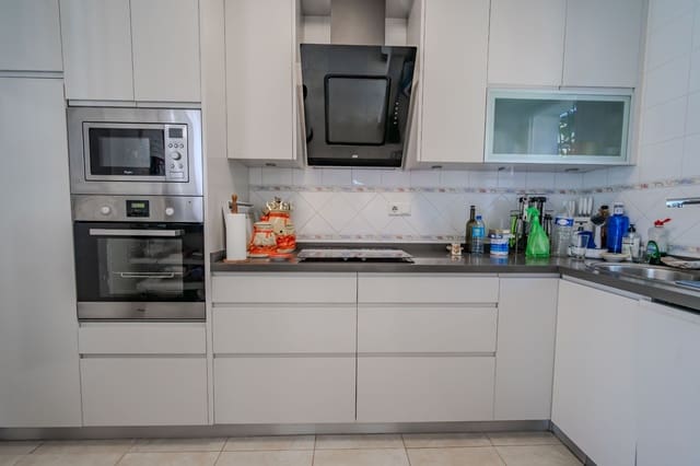 2 slaapkamer Halfvrijstaande villa te koop in Ciudad Quesada, Rojales met zwembad - € 225.000 (Ref: 9847601)