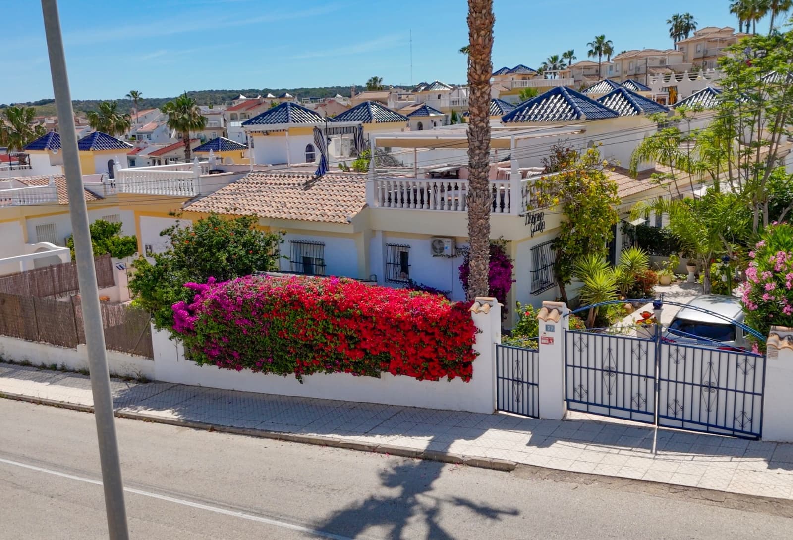 2 slaapkamer Halfvrijstaande villa te koop in Ciudad Quesada met zwembad - € 225.000 (Ref: 9847601)