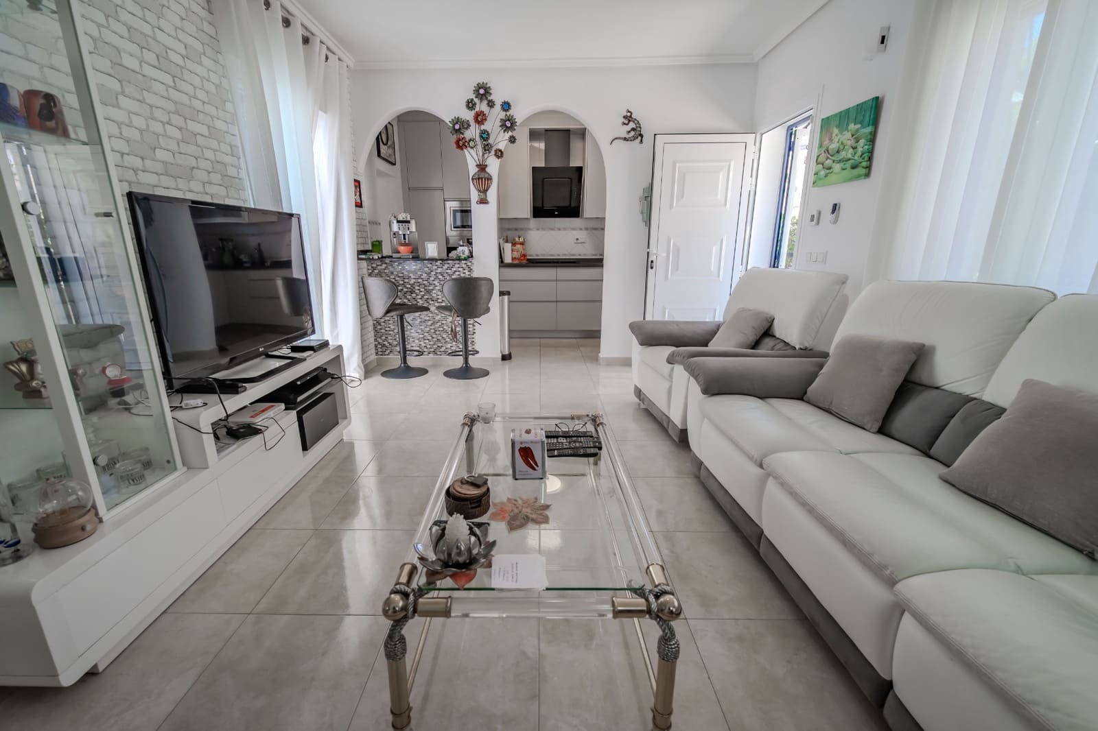 2 slaapkamer Halfvrijstaande villa te koop in Ciudad Quesada met zwembad - € 225.000 (Ref: 9847601)