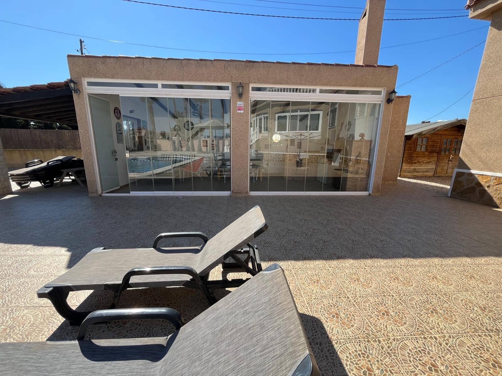 5 bedroom Villa for sale in Catral with pool - € 449,995 (Ref: 9847638)