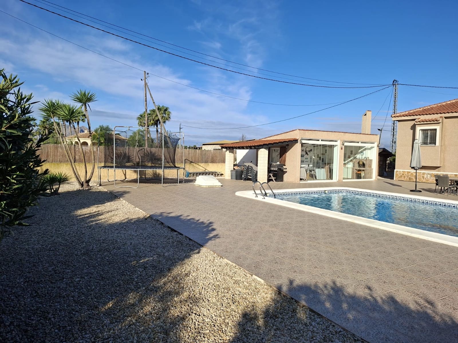 5 bedroom Villa for sale in Catral with pool - € 449,995 (Ref: 9847638)