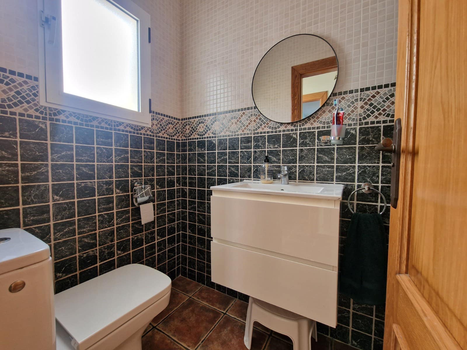 4 chambre Maison de Ville à vendre à Guardamar del Segura - 345 000 € (Ref: 9847652)