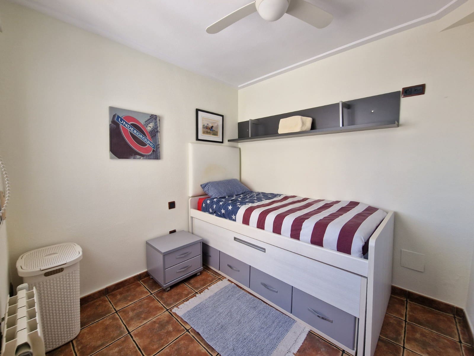 4 chambre Maison de Ville à vendre à Guardamar del Segura - 345 000 € (Ref: 9847652)