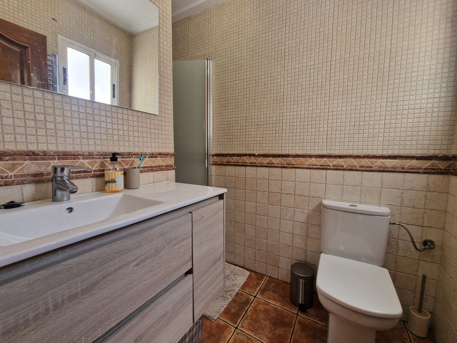 4 chambre Maison de Ville à vendre à Guardamar del Segura - 345 000 € (Ref: 9847652)