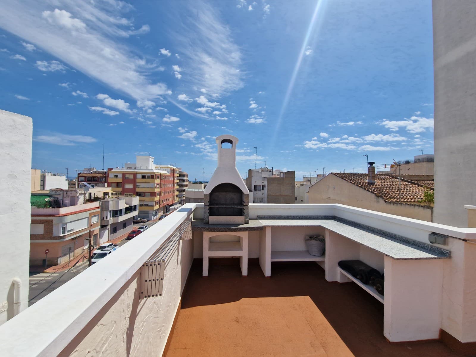 4 chambre Maison de Ville à vendre à Guardamar del Segura - 345 000 € (Ref: 9847652)