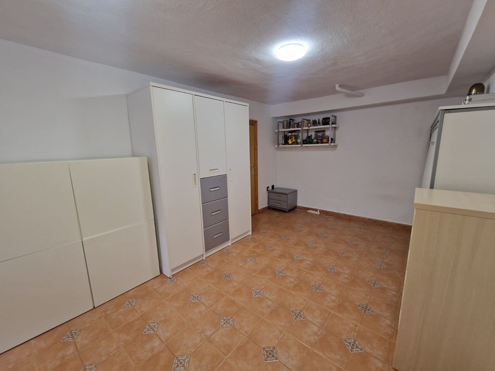 4 chambre Maison de Ville à vendre à Guardamar del Segura - 345 000 € (Ref: 9847652)