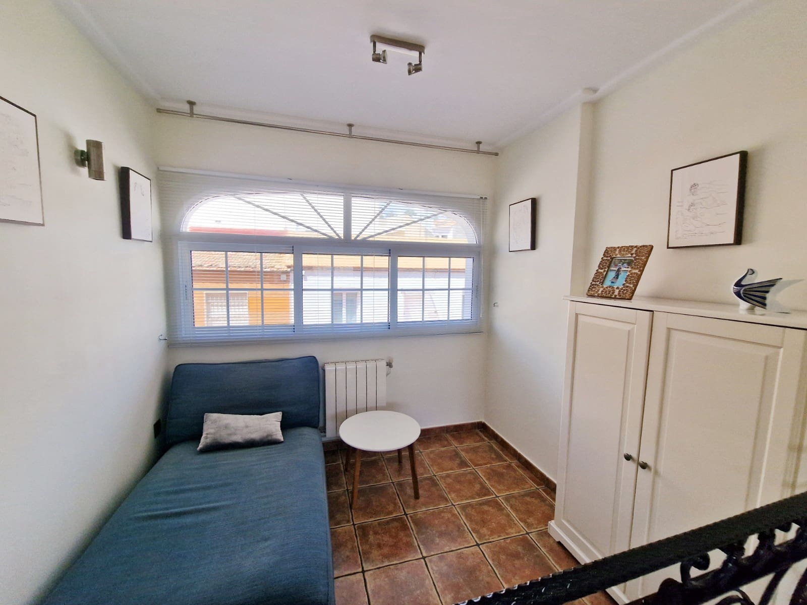 4 chambre Maison de Ville à vendre à Guardamar del Segura - 345 000 € (Ref: 9847652)