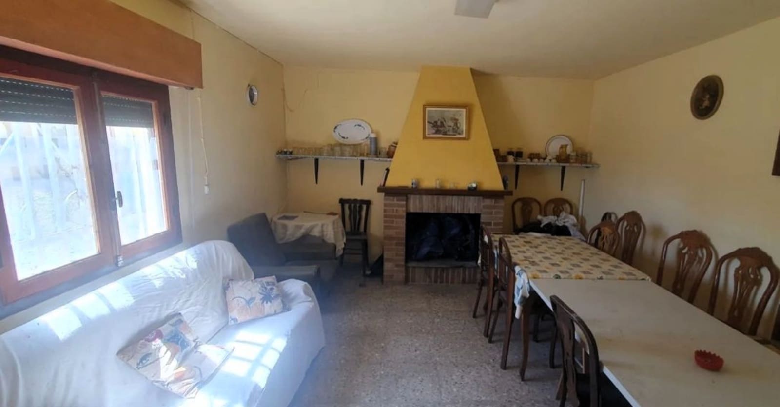 2 bedroom Cave House for sale in Salinas - € 119,995 (Ref: 9847660)