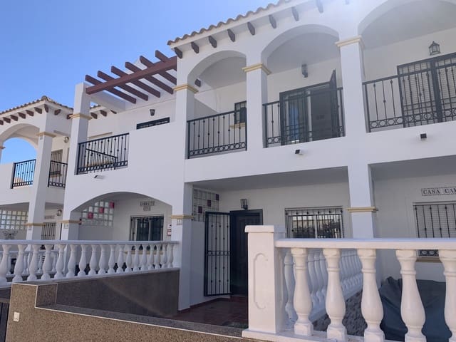2 chambre Maison de Ville à vendre à Punta Prima, Torrevieja avec piscine garage - 189 950 € (Ref: 9847669)