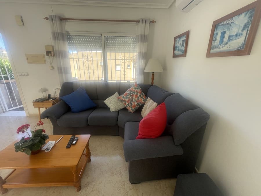 Bungalow de 2 habitaciones en Ciudad Quesada en venta con piscina - 190.000 € (Ref: 9851752)