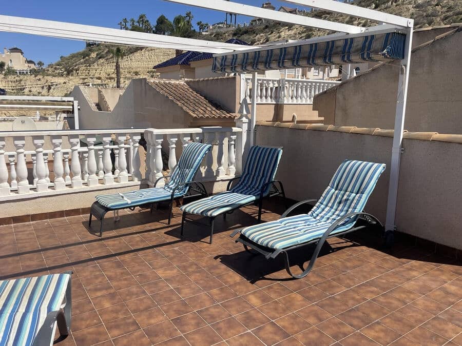 Bungalow de 2 habitaciones en Ciudad Quesada en venta con piscina - 190.000 € (Ref: 9851752)