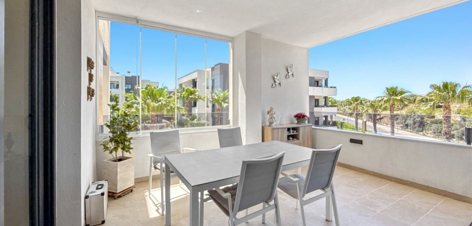 2 bedroom Apartment for sale in Orihuela Costa with pool garage - € 259,000 (Ref: 9858241)