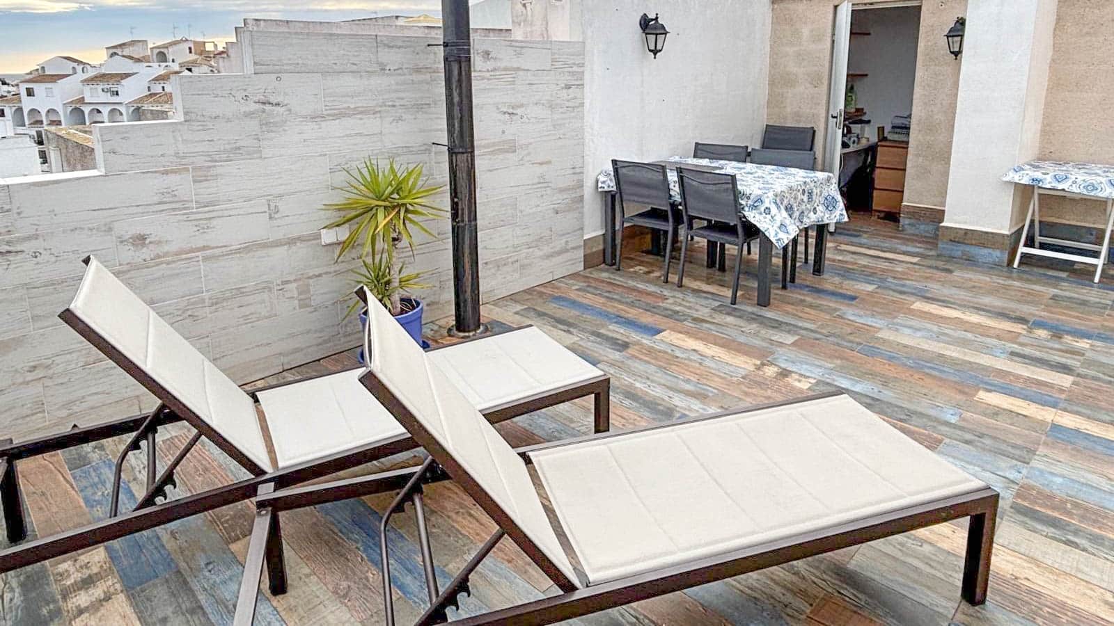 2 soveværelse Penthouse til salg i Torrevieja med garage - € 195.000 (Ref: 9858244)