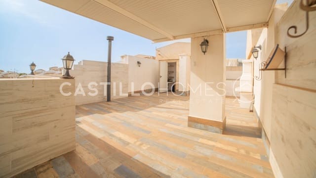 2 soveværelse Penthouse til salg i Torrevieja med swimmingpool - € 184.900 (Ref: 9858244)