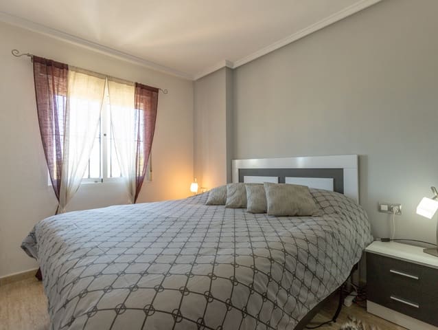 2 bedroom Bungalow for sale in Orihuela Costa, Orihuela with pool - € 209,000 (Ref: 9858248)