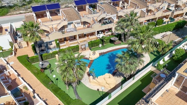 2 bedroom Bungalow for sale in Orihuela Costa, Orihuela with pool - € 209,000 (Ref: 9858248)