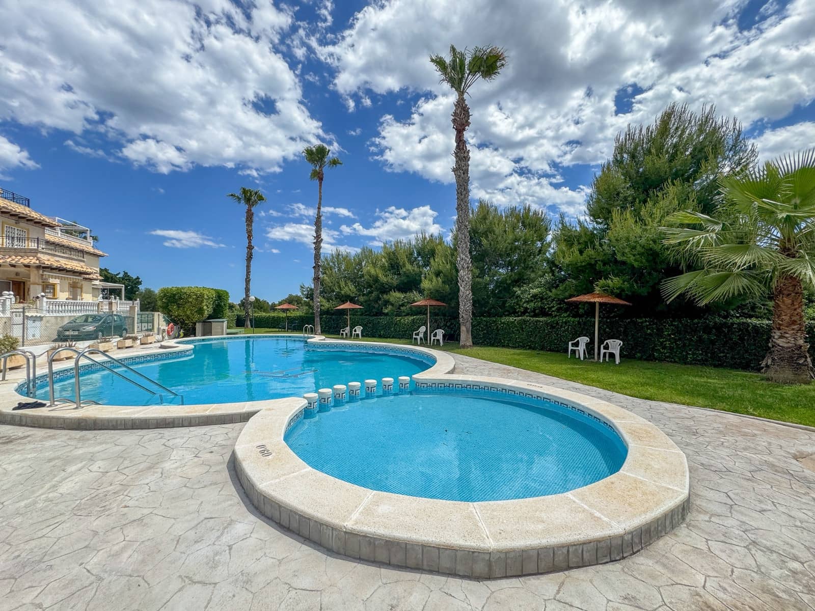 2 soverom Kjedet enebolig til salgs i Orihuela Costa med svømmebasseng - € 209 000 (Ref: 9858249)